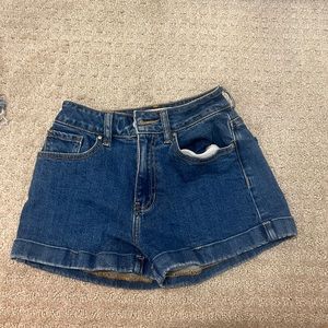 pacsun dark wash jean shorts